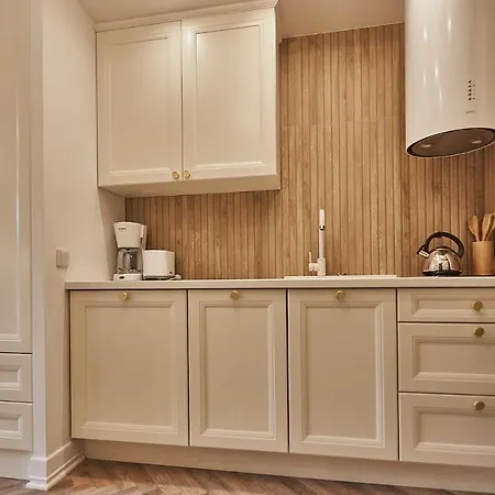 - Lividus 323 Lejlighed