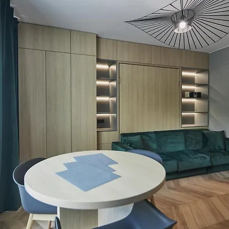 - Lividus 323 Świnoujście (Swinemünde)