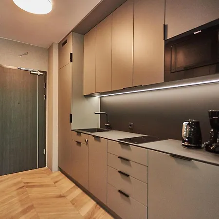 - Lividus 323 Apartman *