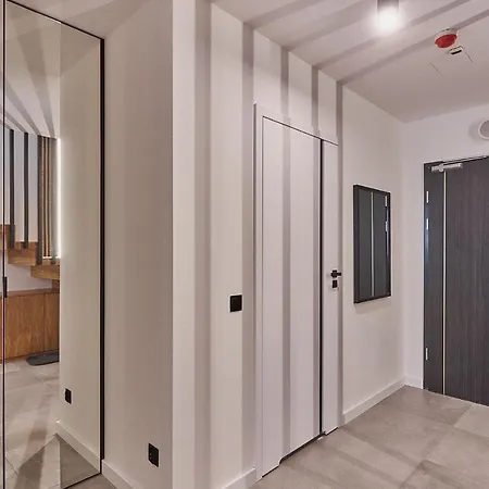 - Lividus 323 Świnoujście (Swinemünde)