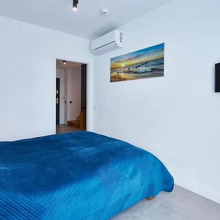 - Lividus 323 Lejlighed