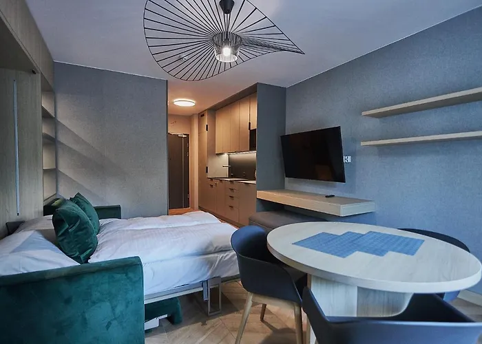 - Lividus 323 * Świnoujście